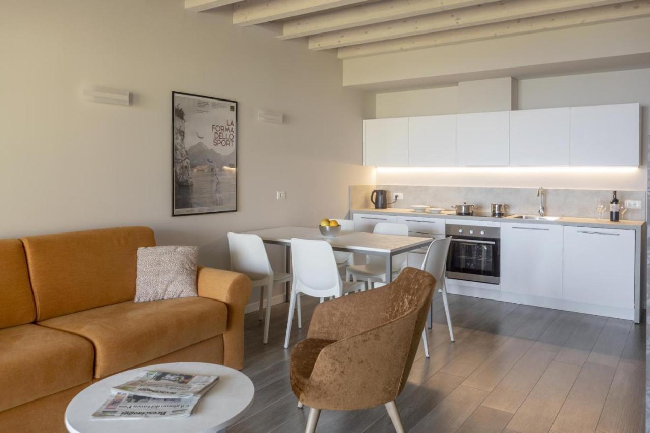 Relais Zenner Lejlighedshotel Toscolano Maderno Eksteriør billede